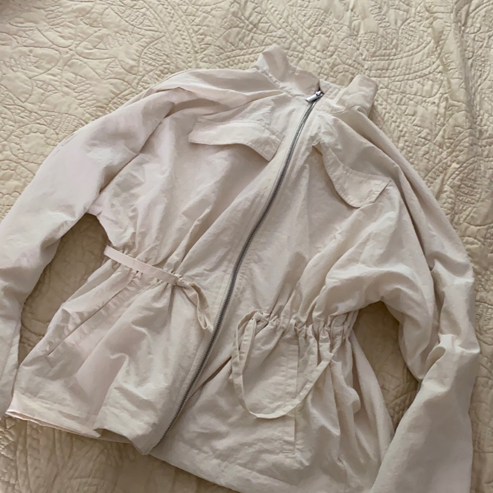 Woman’s Anorak Jacket
